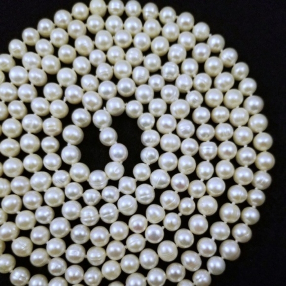 REAL 65" White Pearl Strand - Picture 5 of 6